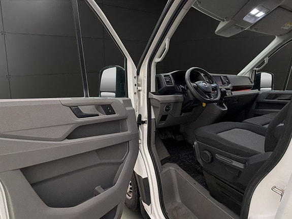 Volkswagen Crafter 13 of 29