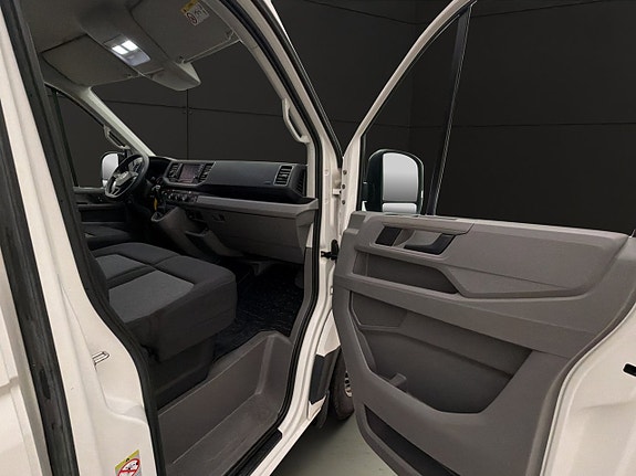 Volkswagen Crafter 24 of 29