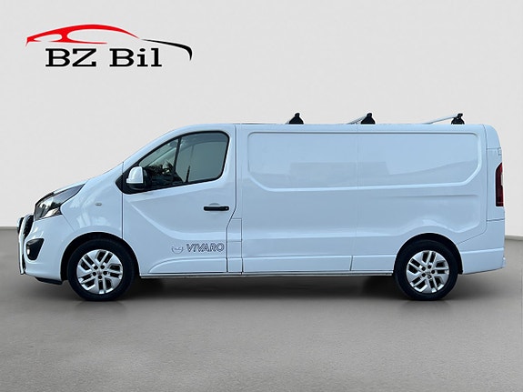 Opel Vivaro 2 of 21