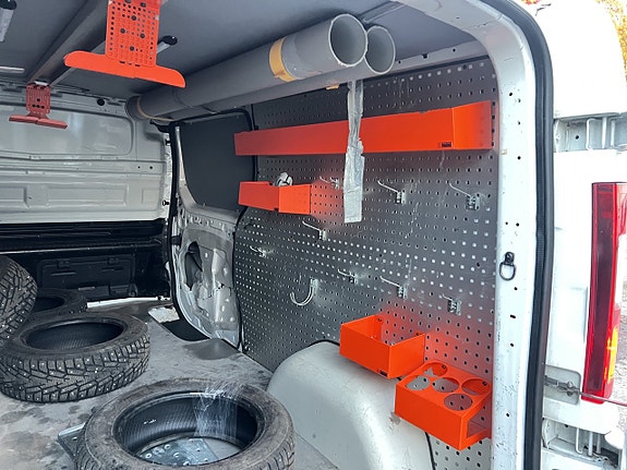 Opel Vivaro 21 of 21