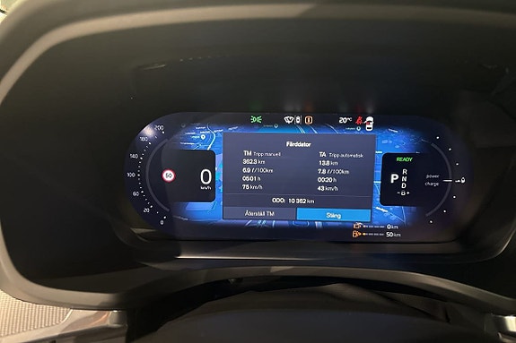 Volvo V60 15 of 16