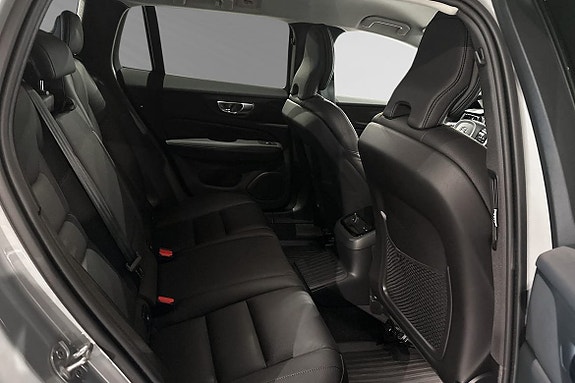 Volvo V60 11 of 16