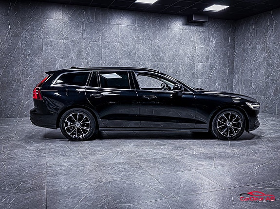 Volvo V60 9 of 27