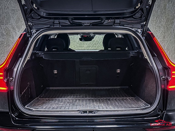 Volvo V60 27 of 27
