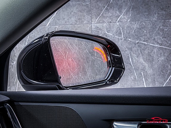 Volvo V60 25 of 27