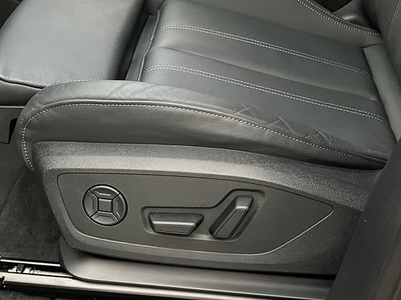 Audi Q6 e-tron 30 of 30
