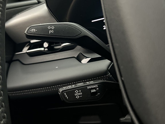 Audi Q6 e-tron 28 of 30