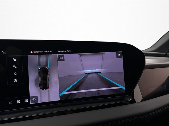 Audi Q6 e-tron 18 of 30