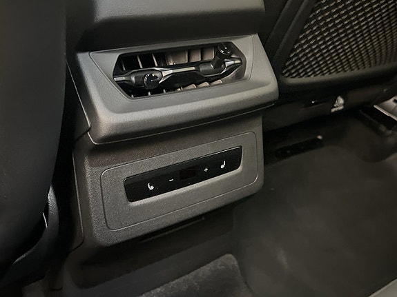 Audi Q6 e-tron 14 of 30