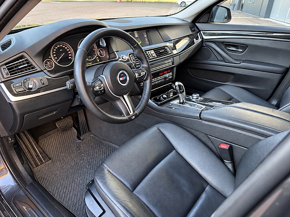 BMW 525d 6 of 7