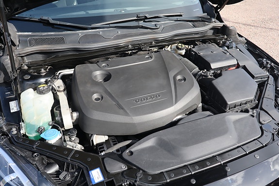 Volvo V40 7 of 9