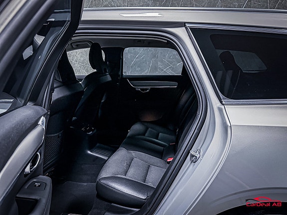 Volvo V90 17 of 27