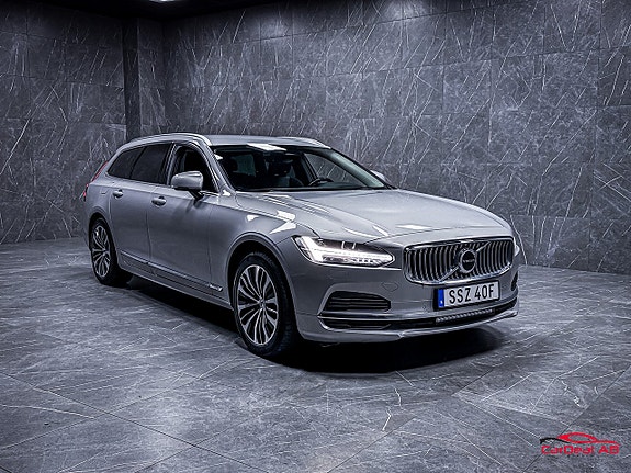 Volvo V90 2 of 27