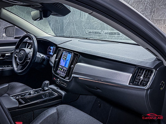 Volvo V90 14 of 27