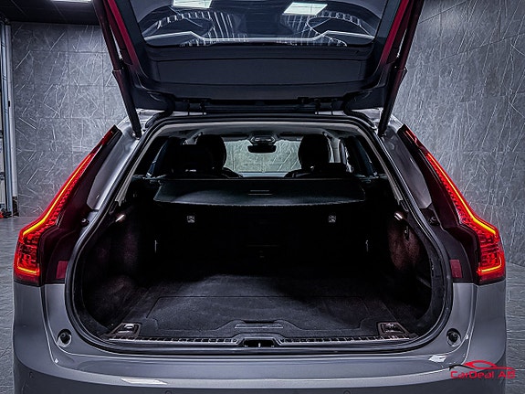Volvo V90 27 of 27