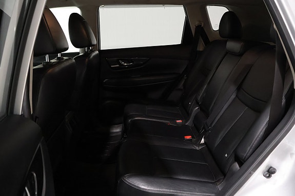 Nissan X-Trail 20 of 24