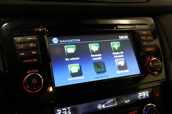 Nissan X-Trail 8 of 24