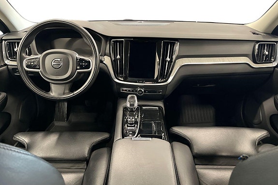 Volvo V60 14 of 30