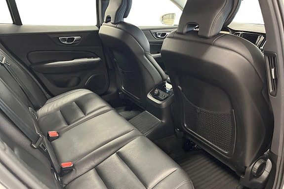 Volvo V60 23 of 30