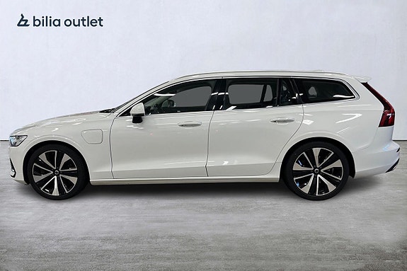 Volvo V60 3 of 30