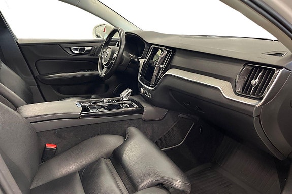 Volvo V60 16 of 30