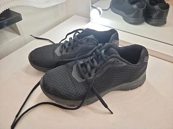 Product image 1 of 7