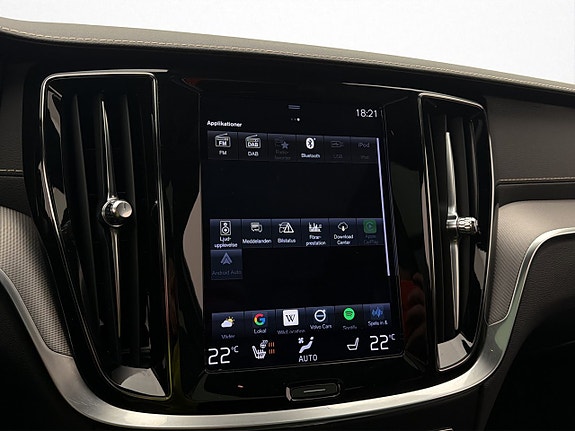 Volvo V60 26 of 30