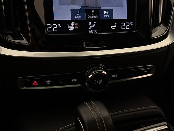 Volvo V60 27 of 30