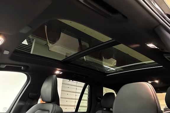 Volvo XC90 19 of 30
