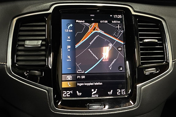 Volvo XC90 23 of 30