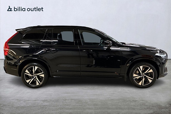 Volvo XC90 5 of 30