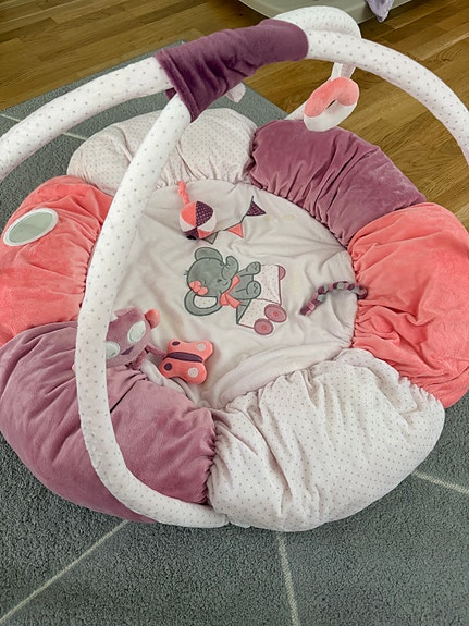 Product image 1 of 2