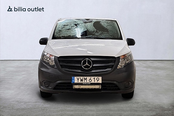 Mercedes-Benz Vito 111 3 of 17