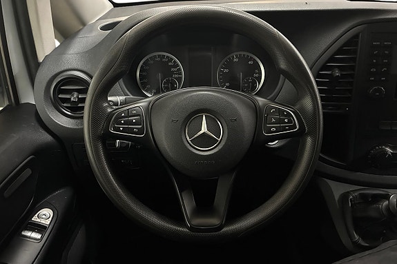 Mercedes-Benz Vito 111 13 of 17