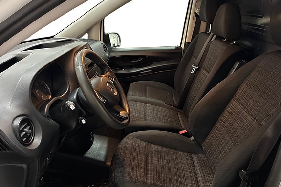 Mercedes-Benz Vito 111 11 of 17