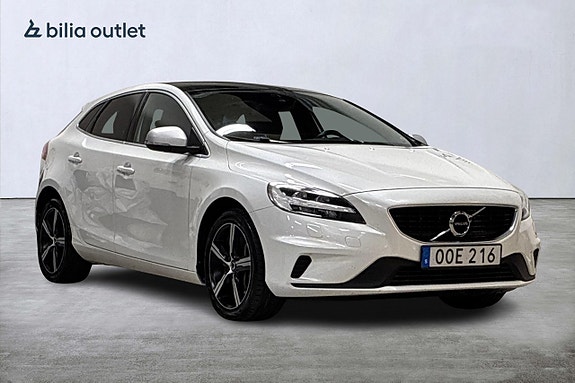 Volvo V40 4 of 22