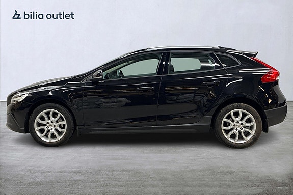 Volvo V40 Cross Country 9 of 30