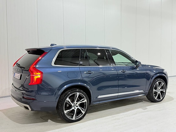 Volvo XC90 4 of 24
