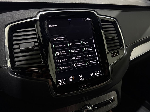 Volvo XC90 21 of 24