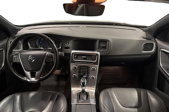 Volvo V60 Cross Country 12 of 26