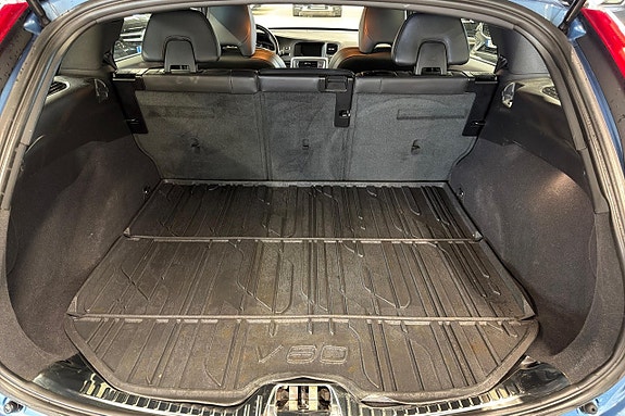 Volvo V60 10 of 27