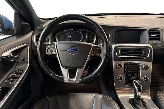 Volvo V60 16 of 27
