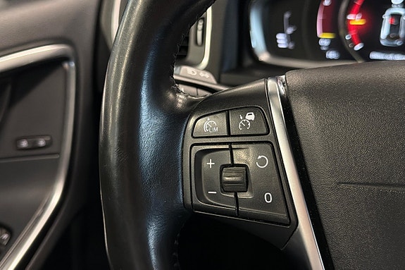 Volvo V60 24 of 27