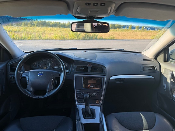 Volvo XC70 9 of 10