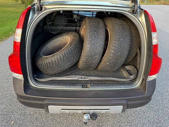 Volvo XC70 10 of 10