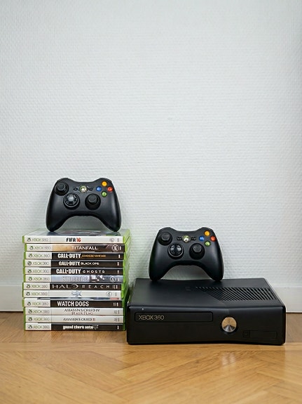 Product image 1 of 2