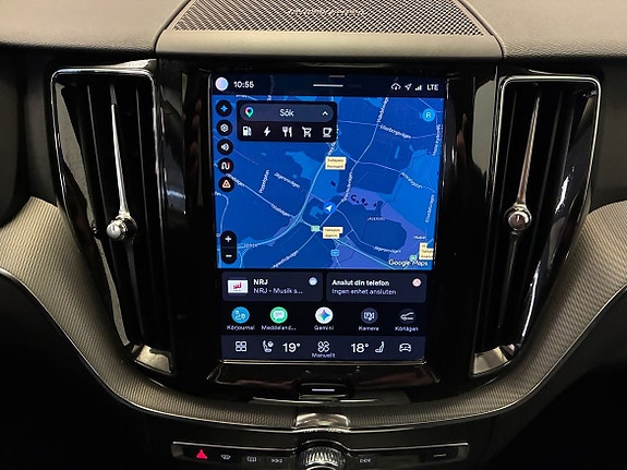 Volvo XC60 23 of 25