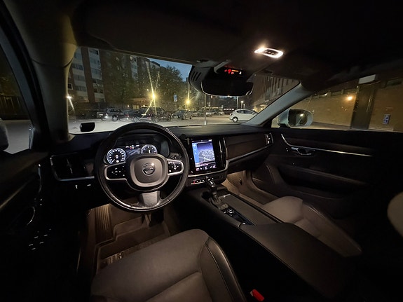 Volvo V90 Cross Country 5 of 5
