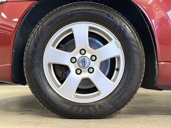 Volvo S40 14 of 14