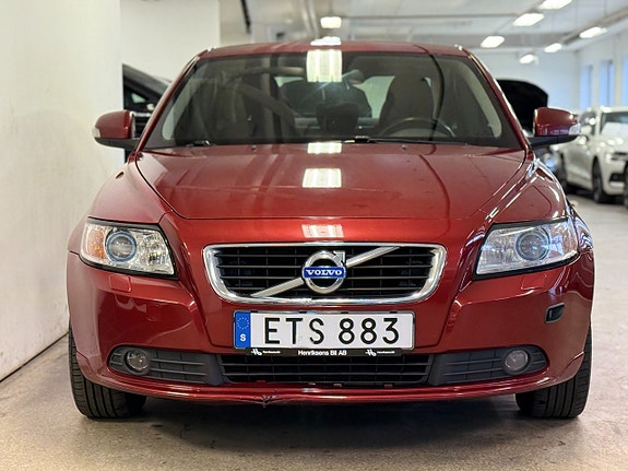 Volvo S40 3 of 14